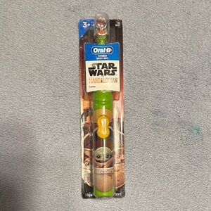 Oral B Star Wars Mandalorian Electric Toothbrush for Kids